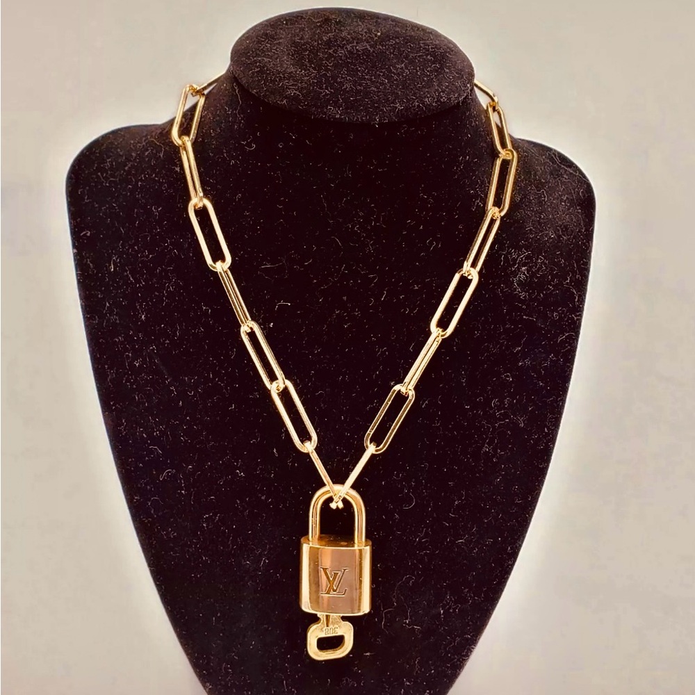 Louis Vuitton Lock & Key 22”Necklace Pendant
